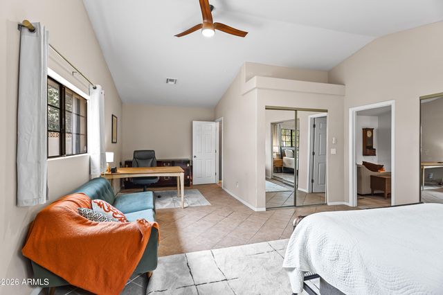 18221 N 42ND Street, Phoenix, AZ 85032