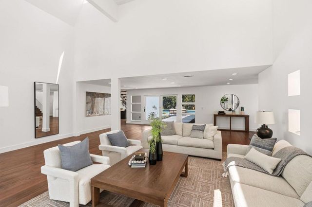 4557 Vista De La Tierra, Del Mar, CA 92014