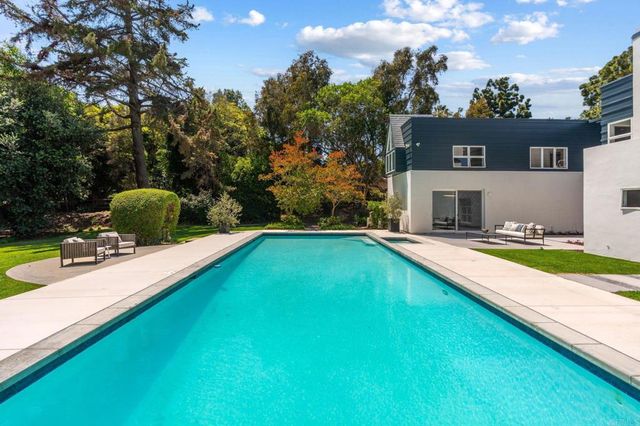 4557 Vista De La Tierra, Del Mar, CA 92014