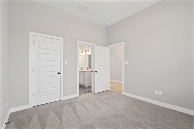 9940 DELPHINIUM DR N, Cordova, TN 38018
