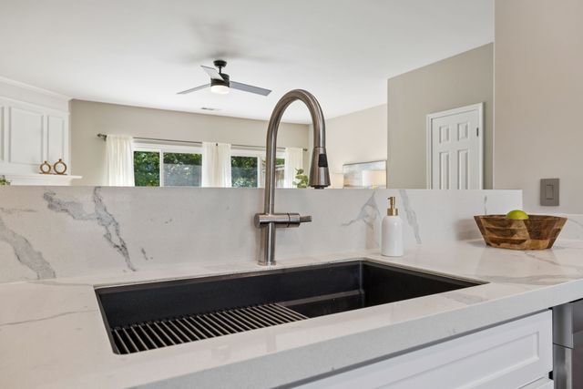 601 Old Hickory Blvd Unit 110, Brentwood, TN 37027