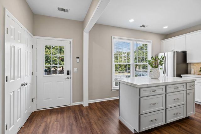 601 Old Hickory Blvd Unit 110, Brentwood, TN 37027