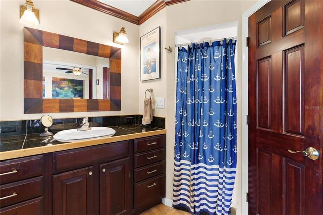 475 GUERRANT STREET, Umatilla, FL 32784