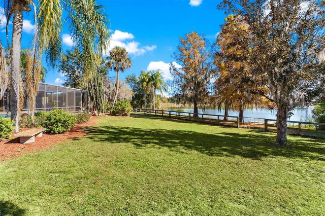475 GUERRANT STREET, Umatilla, FL 32784