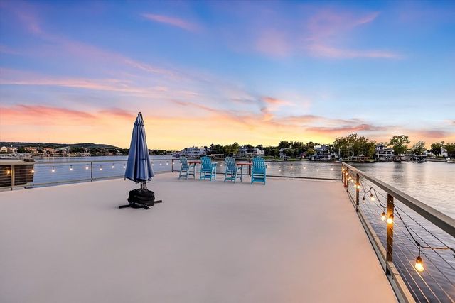 209 Houdini Way, Kingsland, TX 78639