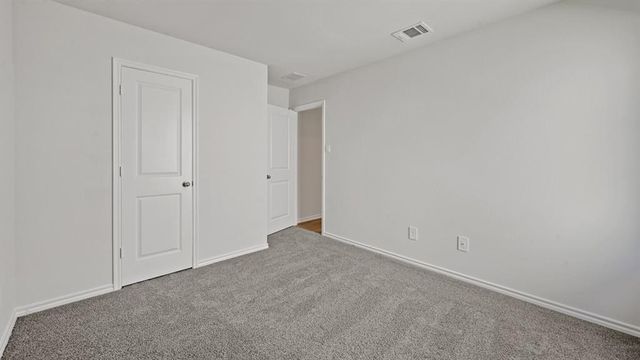 10521 Red Thistle Drive, Oklahoma City, OK 73114