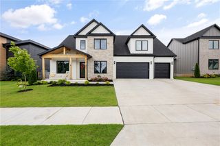 301 SW Autumn Hills Road, Bentonville, AR 72712