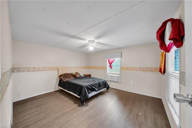 8106 Penny DR, North Fort Myers, FL 33917