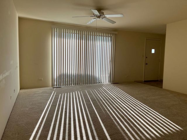 1312 Wakeby Lane 1312, Schaumburg, IL 60193