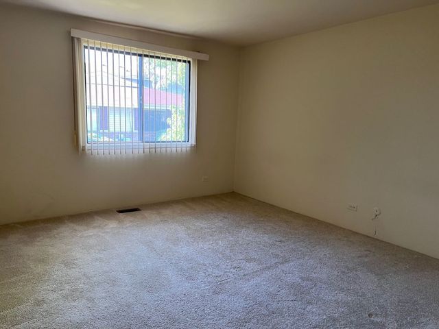 1312 Wakeby Lane 1312, Schaumburg, IL 60193