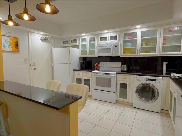 3850 Galt Ocean Drive 210, Fort Lauderdale, FL 33308