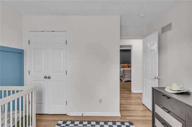 33046 W 88th Terrace, De Soto, KS 66018
