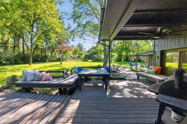 4232 Vineyard Road, Toledo, OH 43623