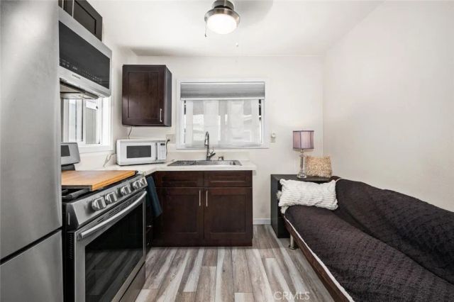17024 S Western 28, Gardena, CA 90247