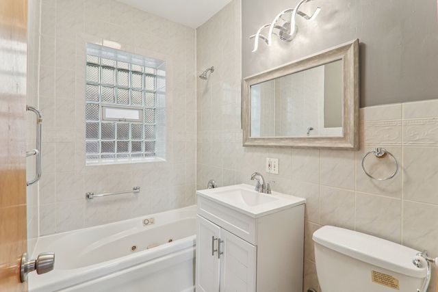 1226 W 77th Street, Chicago, IL 60620