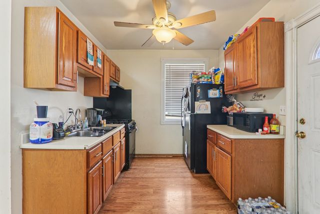 1226 W 77th Street, Chicago, IL 60620