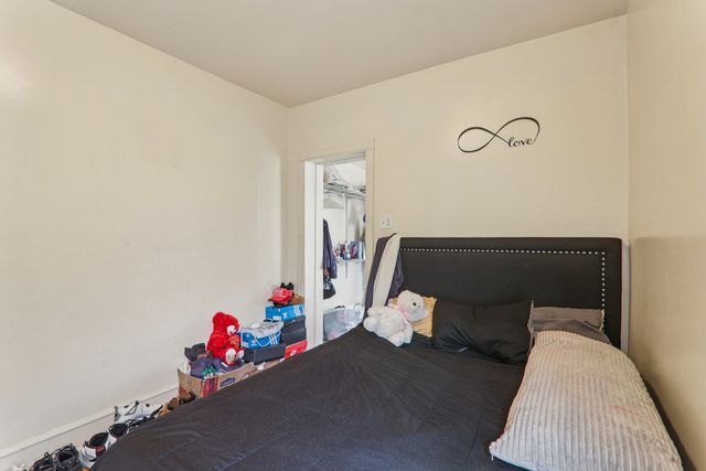 1226 W 77th Street, Chicago, IL 60620