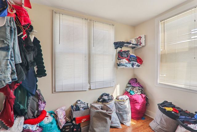 1226 W 77th Street, Chicago, IL 60620