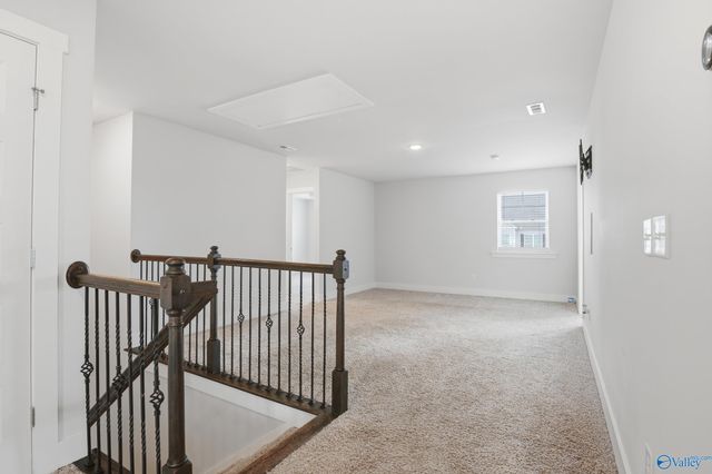 101 Brighton Lake Court, New Market, AL 35761