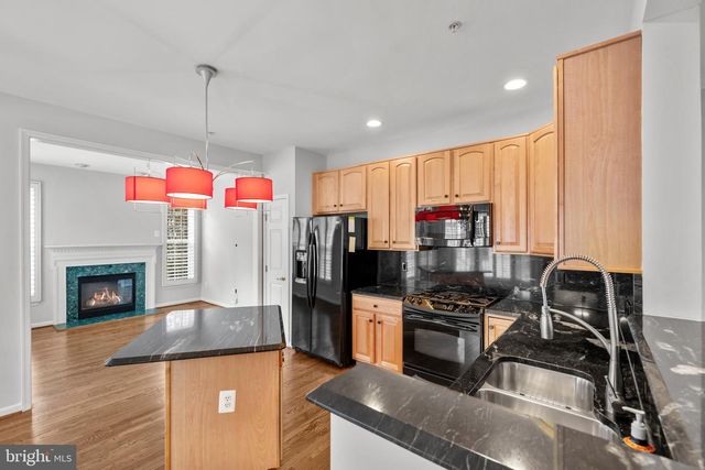 5120 GRIMM DR, Alexandria, VA 22304