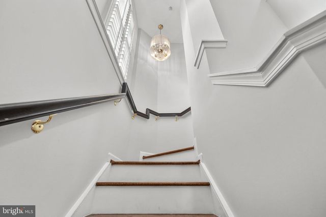 5120 GRIMM DR, Alexandria, VA 22304