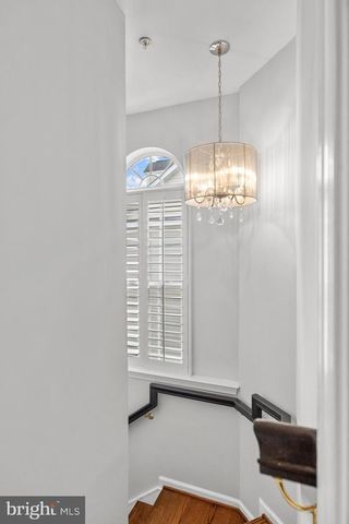 5120 GRIMM DR, Alexandria, VA 22304