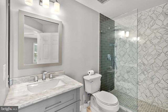 5120 GRIMM DR, Alexandria, VA 22304