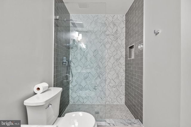 5120 GRIMM DR, Alexandria, VA 22304