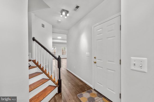 5120 GRIMM DR, Alexandria, VA 22304