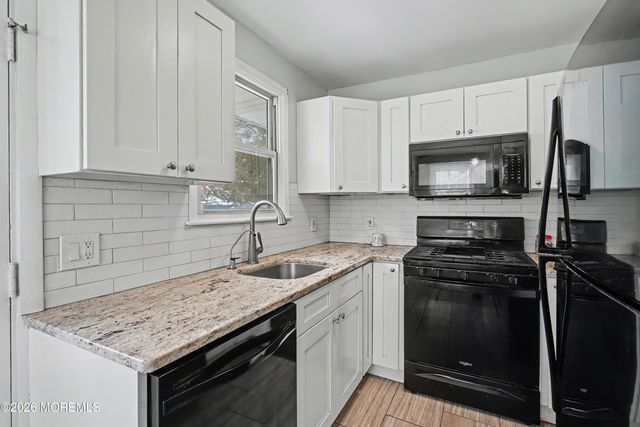 117 W Arverne Avenue, Ocean Gate, NJ 08740