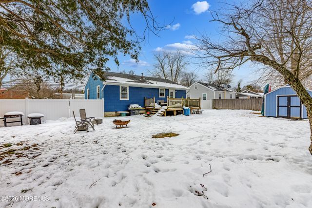 117 W Arverne Avenue, Ocean Gate, NJ 08740