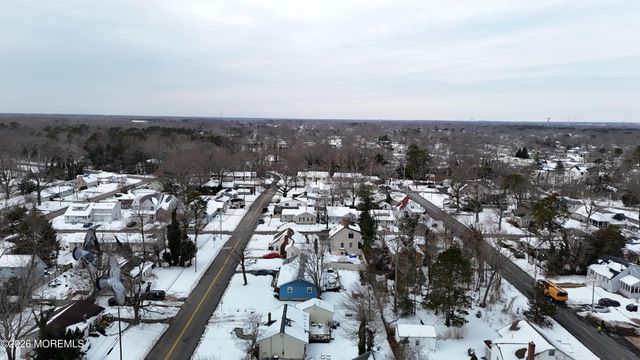 117 W Arverne Avenue, Ocean Gate, NJ 08740