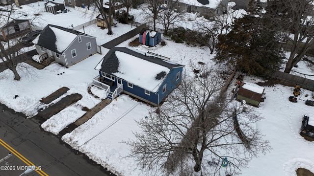 117 W Arverne Avenue, Ocean Gate, NJ 08740