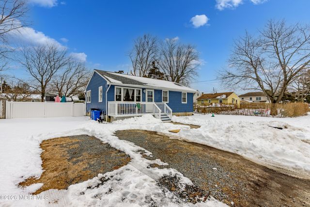 117 W Arverne Avenue, Ocean Gate, NJ 08740