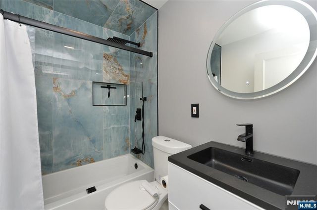 483 Mount Prospect Avenue, Clifton, NJ 07012