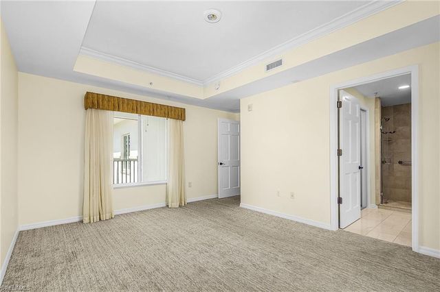 221 9th ST S 301, Naples, FL 34102
