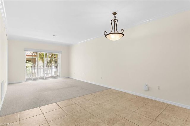 221 9th ST S 301, Naples, FL 34102