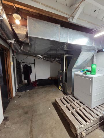 401 N First Street, Owensville, IN 47665