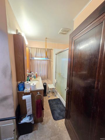 401 N First Street, Owensville, IN 47665