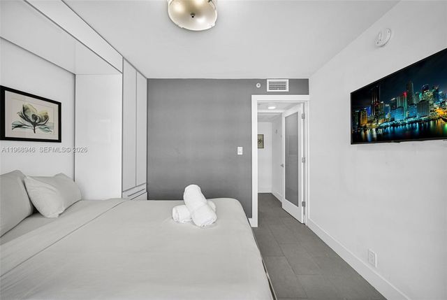 5225 Collins Ave 714, Miami Beach, FL 33140