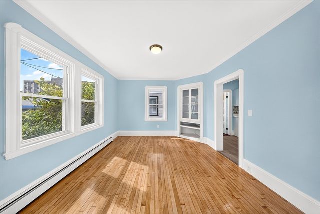 124 Mill St, New Bedford, MA 02740