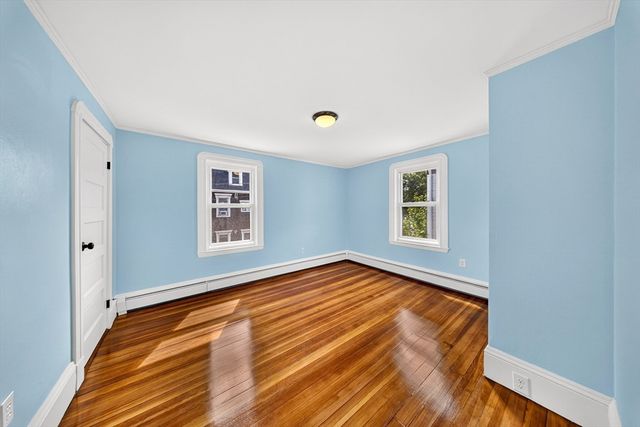 124 Mill St, New Bedford, MA 02740
