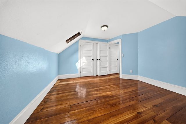 124 Mill St, New Bedford, MA 02740