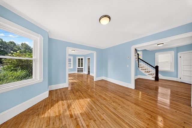 124 Mill St, New Bedford, MA 02740