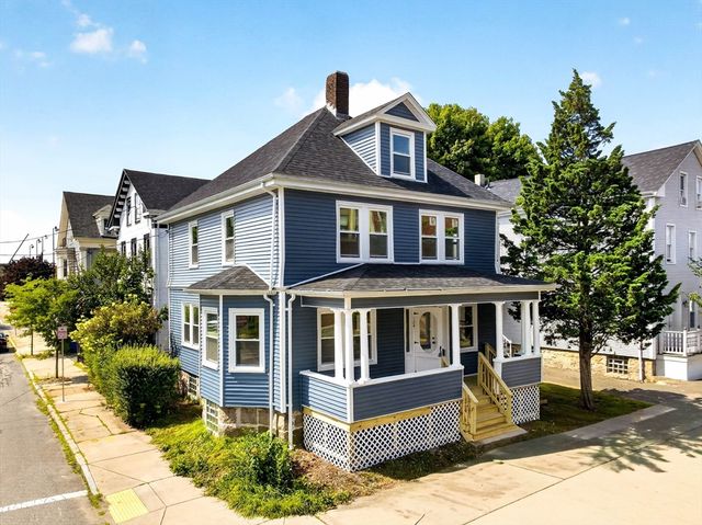 124 Mill St, New Bedford, MA 02740