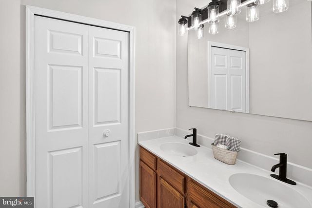 6116 BLUE WHALE CT, Waldorf, MD 20603