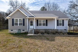 341 Holly Grove Rd, Lewisburg, TN 37091