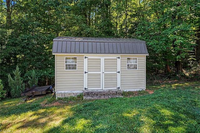 155 Morning Glory Road, Madison, NC 27025
