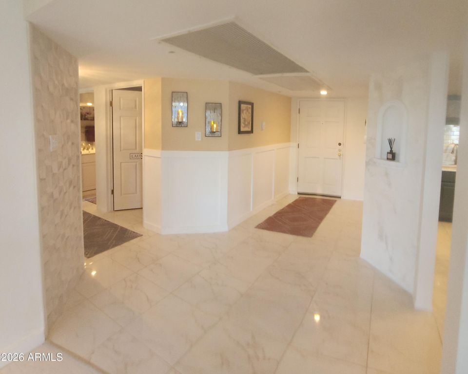 7860 E CAMELBACK Road 404, Scottsdale, AZ 85251 — photo 2