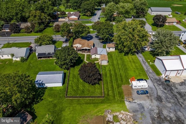 426 E 28TH DIVISION HWY, Lititz, PA 17543